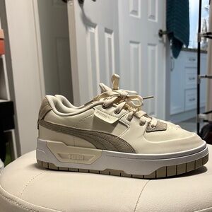 Puma Cream and Tan Sneakers with Chunky Sole and Traditional Lacing
